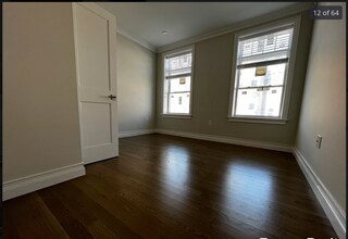 14 Mount Hood Rd, Unit 1 in Boston, MA - Building Photo - Building Photo