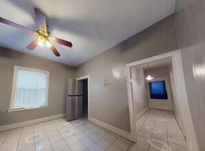 20-22-22 Holmes St in Malden, MA - Building Photo - Building Photo