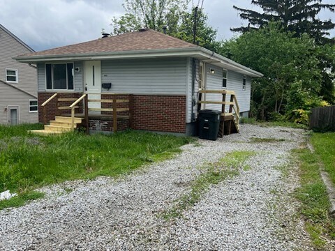 417 Malacca St in Akron, OH - Building Photo - Building Photo