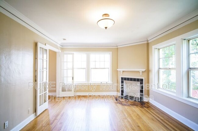 property at 709 SW 16th Ave