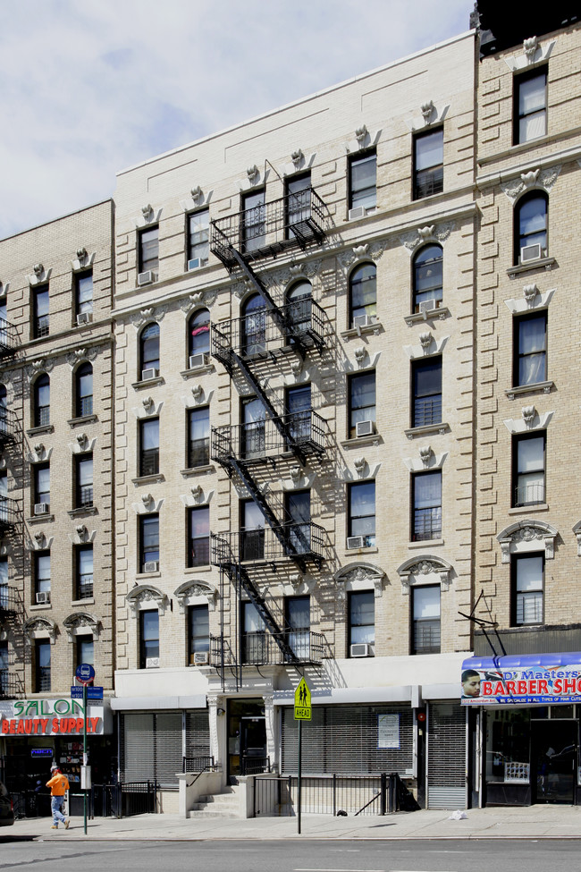 1508 Amsterdam Ave in New York, NY - Foto de edificio - Building Photo