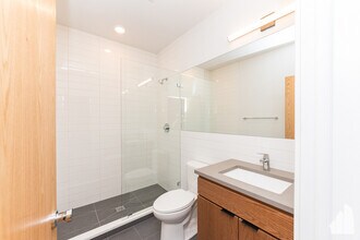 806 S Claremont Ave in Chicago, IL - Building Photo - Building Photo