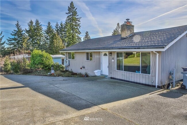 property at 3114 169th St SW