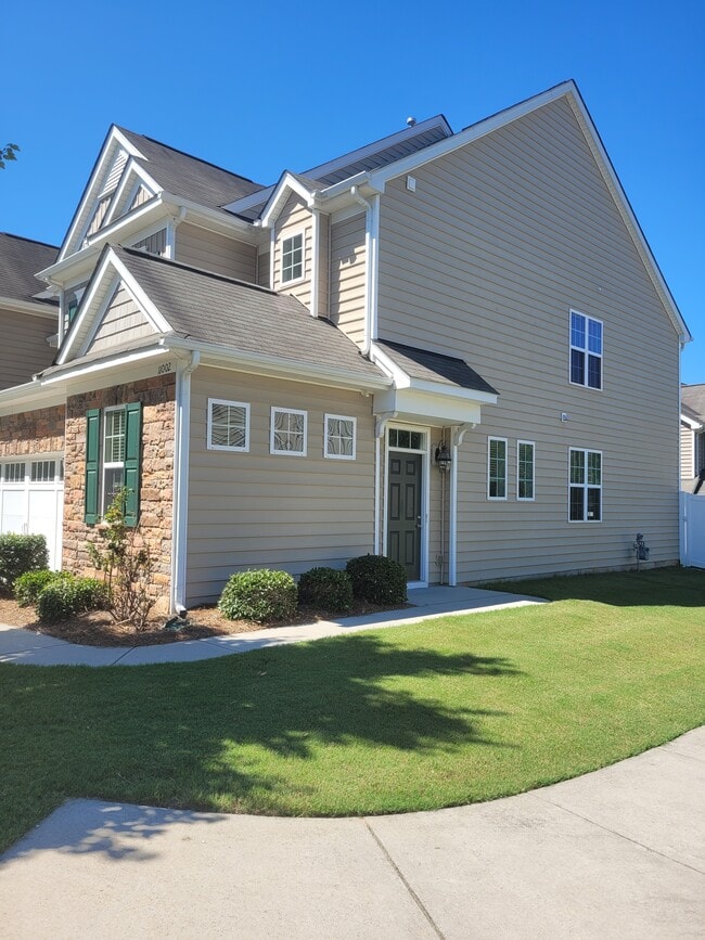 11002 Cripple Creek Ln in Charlotte, NC - Foto de edificio - Building Photo