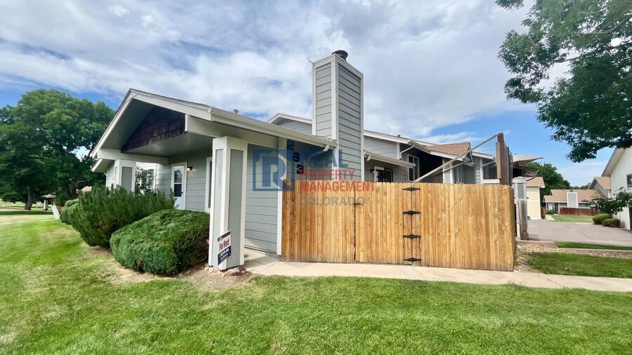 6951 W 87th Way in Arvada, CO - Building Photo