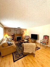 1339 NW Milwaukee Ave in Bend, OR - Building Photo - Building Photo