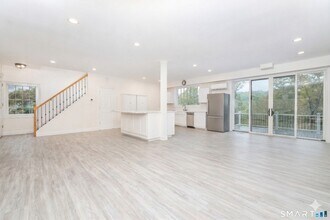 235 White Deer Rocks Rd in Woodbury, CT - Building Photo - Building Photo