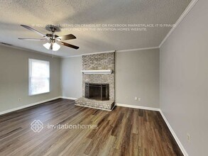 300 Southland Rd in Huntersville, NC - Building Photo - Building Photo