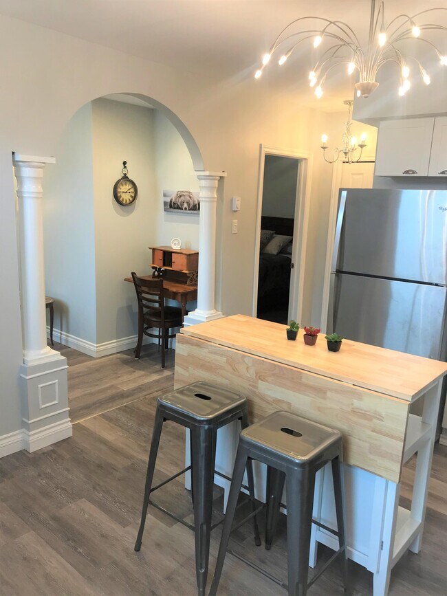 242 Bridge St in Carleton Place, ON - Building Photo - Building Photo