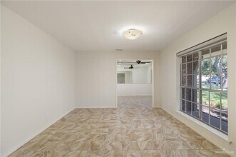 14 East St in McAllen, TX - Building Photo - Building Photo