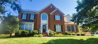 10800 Pruett Ln in Glen Allen, VA - Building Photo