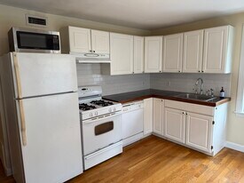 14 Duval St, Unit 3 in Boston, MA - Building Photo