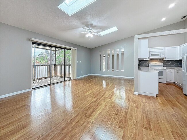 6350 92nd Pl N, Unit 2206 in Pinellas Park, FL - Building Photo - Building Photo