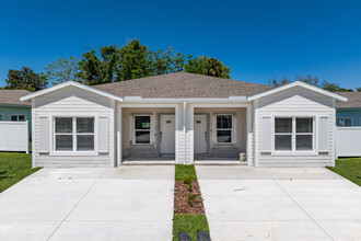 The Keys at Cotee River in Port Richey, FL - Foto de edificio - Building Photo