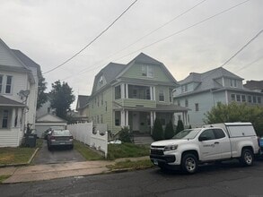 65 Palm St in Bridgeport, CT - Foto de edificio - Building Photo