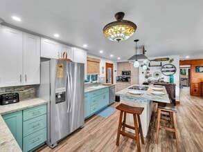 178 Kahoa St in Hilo, HI - Building Photo - Building Photo