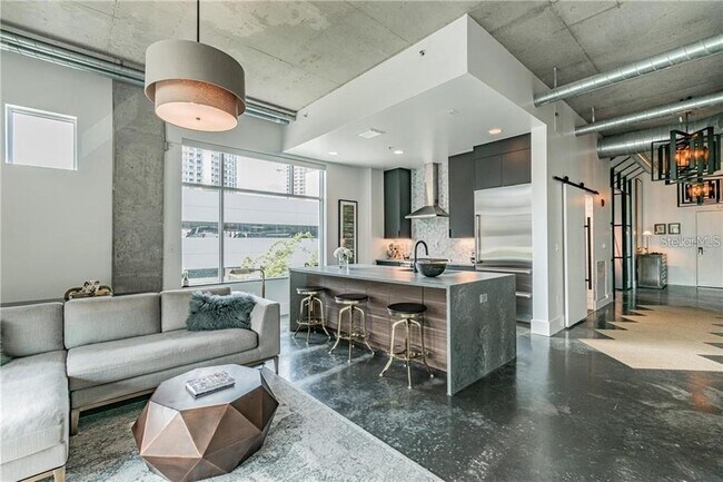 property at 101 S 12th St