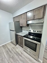 1252 E West Maple Rd in Walled Lake, MI - Building Photo - Building Photo