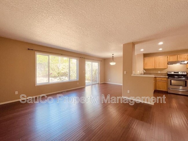 15169 NW Twoponds Dr in Portland, OR - Building Photo - Building Photo