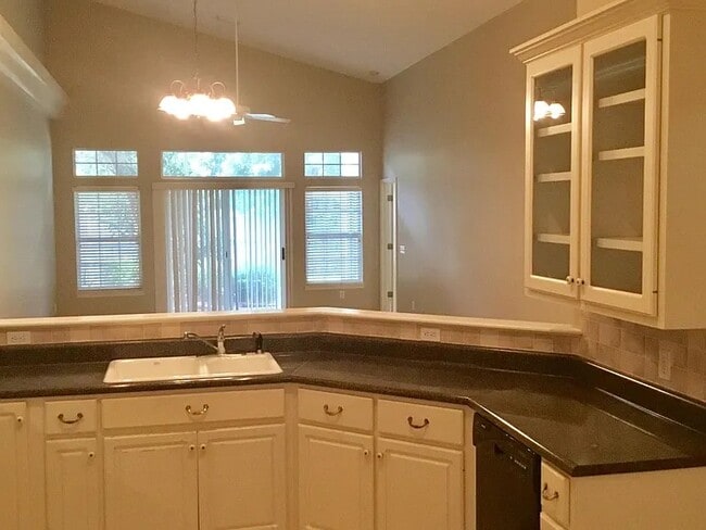 7007 Starfish Ct in Panama City Beach, FL - Building Photo - Building Photo