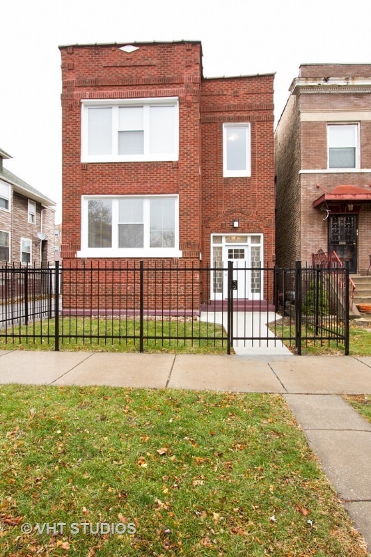 11401 S Prairie Ave