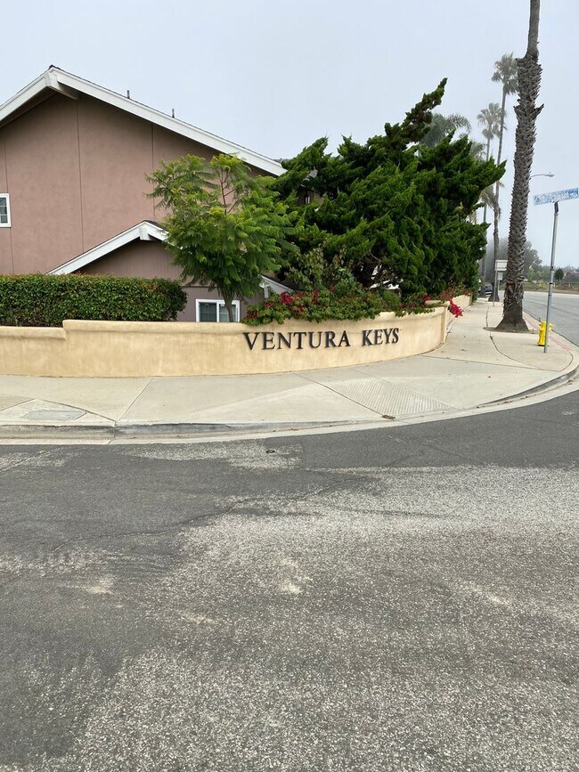 property at 3139 E Harbor Blvd