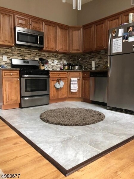 207 Rachel Ct in Franklin Township, NJ - Building Photo - Building Photo