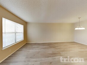 6850 Misty Field Dr in Converse, TX - Building Photo - Building Photo