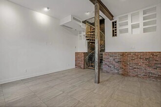 9009 Riverside Pl in North Bergen, NJ - Building Photo - Building Photo