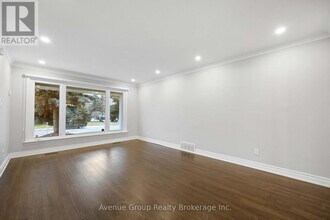 190 Northwood Dr in Toronto, ON - Building Photo - Building Photo