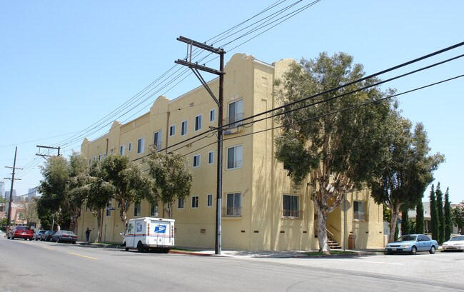 Mid Town Apartments in Los Angeles, CA - Building Photo - Building Photo