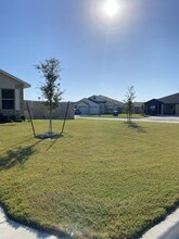 601 Campus St in Troy, TX - Foto de edificio - Building Photo