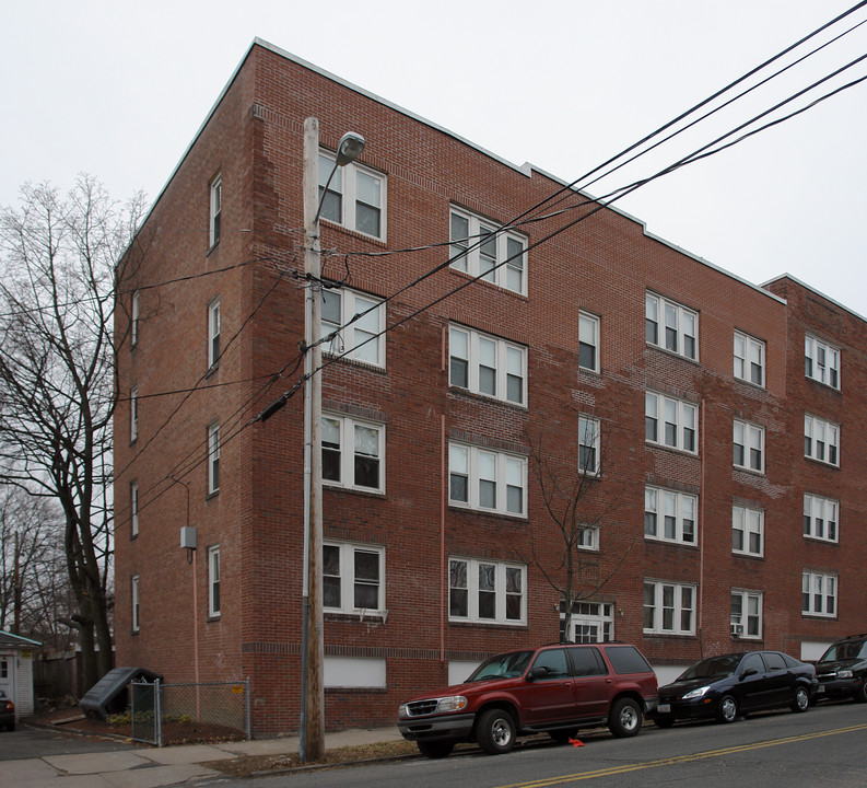 164 Hampshire St in Holyoke, MA - Foto de edificio