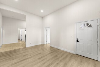 1331-1333 S Park Ave, Unit 1333 in Pomona, CA - Foto de edificio - Building Photo