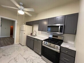 39 S 13th St in Pittsburgh, PA - Building Photo - Building Photo