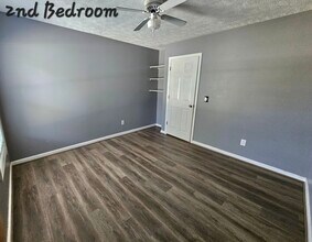 2127 Winter Moss Ln in Wilmington, NC - Foto de edificio - Building Photo