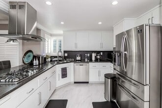 507 Southcoast Dr in Walnut, CA - Building Photo - Building Photo