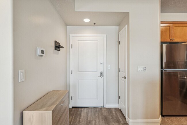 5 S 500 W in Salt Lake City, UT - Foto de edificio - Building Photo