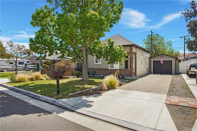 property at 14122 Rancho Rd