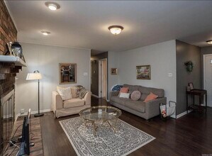 4542 Edgemere Rd in North Little Rock, AR - Building Photo - Building Photo