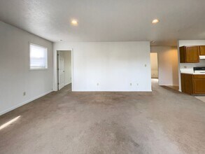 9012 W Jackson St in Muncie, IN - Building Photo - Building Photo