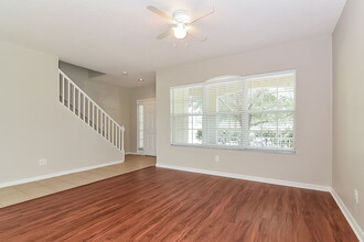 3202 Shamrock Park Pl in Valrico, FL - Building Photo - Building Photo