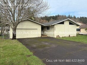 90290 Shoreline Dr in Warrenton, OR - Building Photo - Building Photo