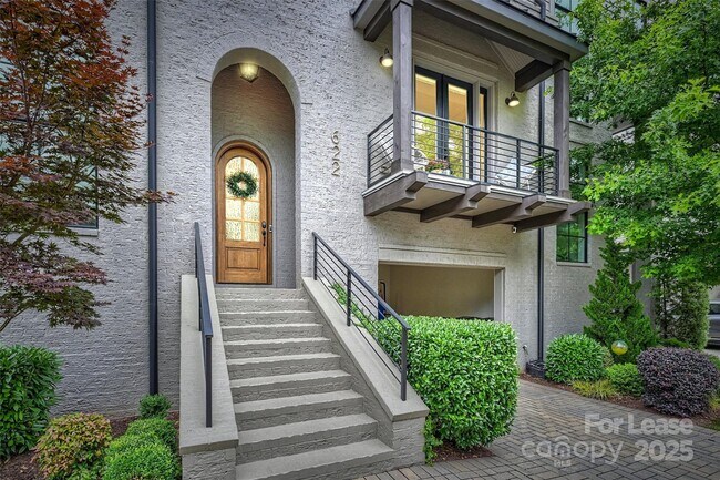 622 Mattie Rose Ln in Charlotte, NC - Building Photo - Building Photo