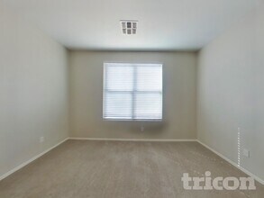 42237 W Lunar St in Maricopa, AZ - Foto de edificio - Building Photo