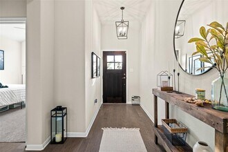 11915 Dispatch Wy in Austin, TX - Building Photo - Building Photo