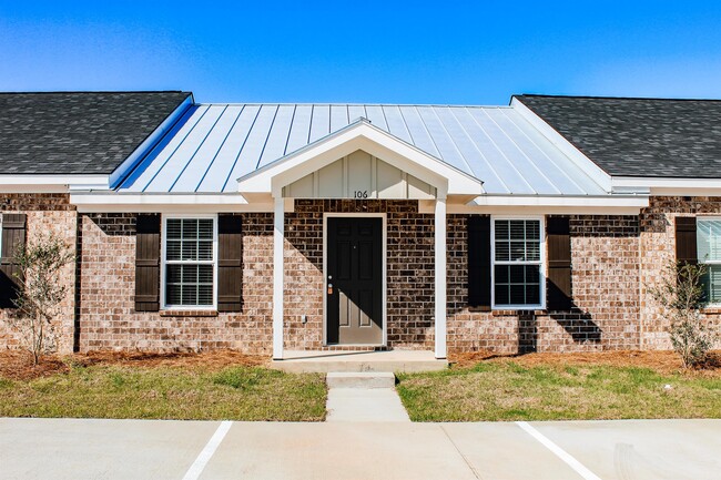 property at 118 Way Bill Cir