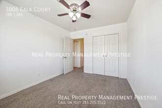 3006 Falk Ct in La Porte, TX - Building Photo - Building Photo