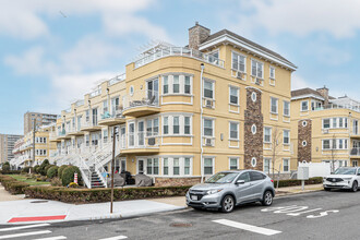 Bell Shores Condominium in Rockaway Park, NY - Building Photo - Building Photo