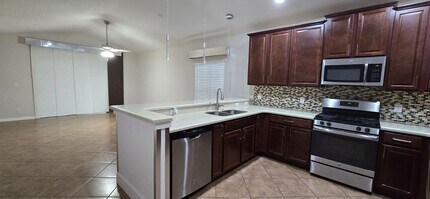 2243 Napone Ln in Minneola, FL - Building Photo - Building Photo